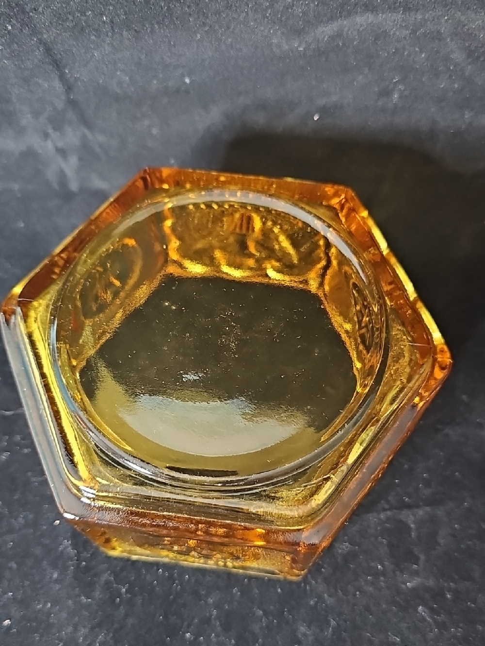 Amber Glass Decorative Dish - Picture 4 of 5